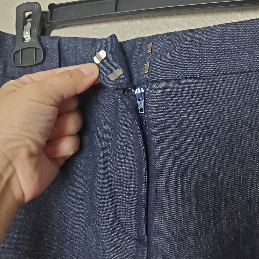 Chico's Straight ankle-length dress pants size 15 "L" women's navy blue zipper‎ - Picture 8 of 10